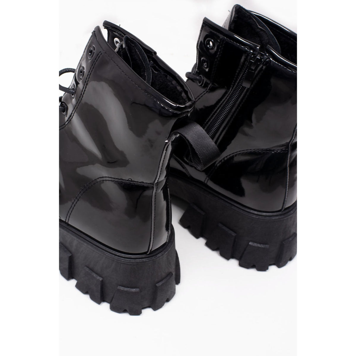 J5FASHION Black Lace-Up Chunky Ankle Boots – Cleated Patent Faux Leather Platform Boots