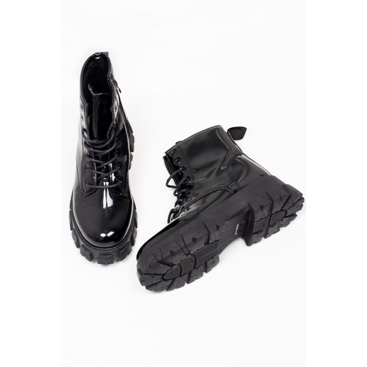 J5FASHION Black Lace-Up Chunky Ankle Boots – Cleated Patent Faux Leather Platform Boots