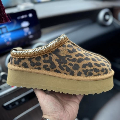 Women's Genuine Suede Furry Platform Slides – Cozy Slip-On Mules with Soft Fur Lining, Casual Indoor & Outdoor Shoes