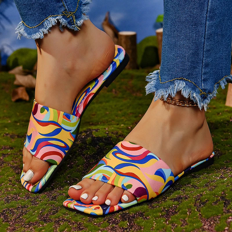 Fusion Funk Slippers – Korean-Style Women’s Flat Slip-On Shoes with Mixed-Color Design, PU Upper & Rubber Sole