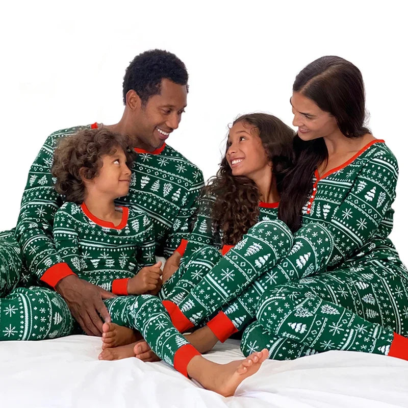 Christmas Family Matching Pajama Sets – Unisex Holiday Loungewear for Mom, Dad, Kids & Baby, Top & Pants Sleepwear