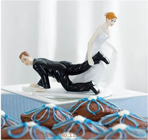 Funny Bride & Groom Wedding Cake Topper – Romantic Resin Couple Figurine Decoration, 8–15cm, Customizable
