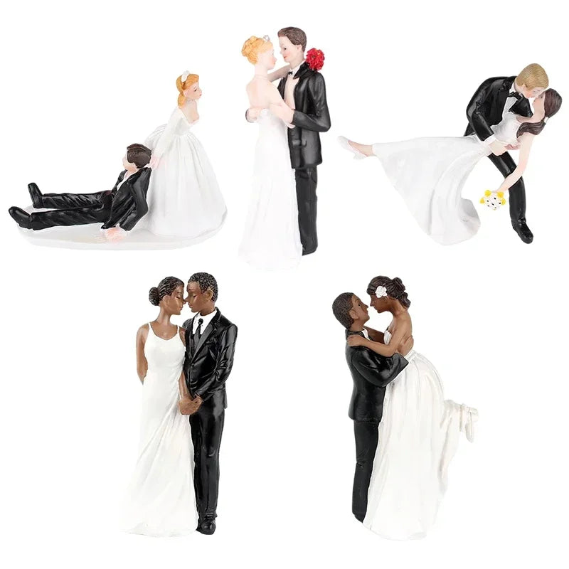 Bride & Groom Wedding Cake Topper Figurines, 13cm Resin Bride and Groom Cake Decorations, Cute Funny Wedding Cake Topper for Wedding, Anniversary, Engagement & Party