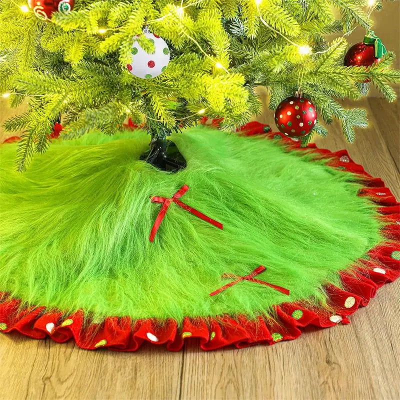 Christmas Tree Skirt 90–122cm, Red & Green Polka Dot Plush Tree Base Mat, Festive Christmas Tree Decoration for Home, Courtyard, Party & Holiday Decor