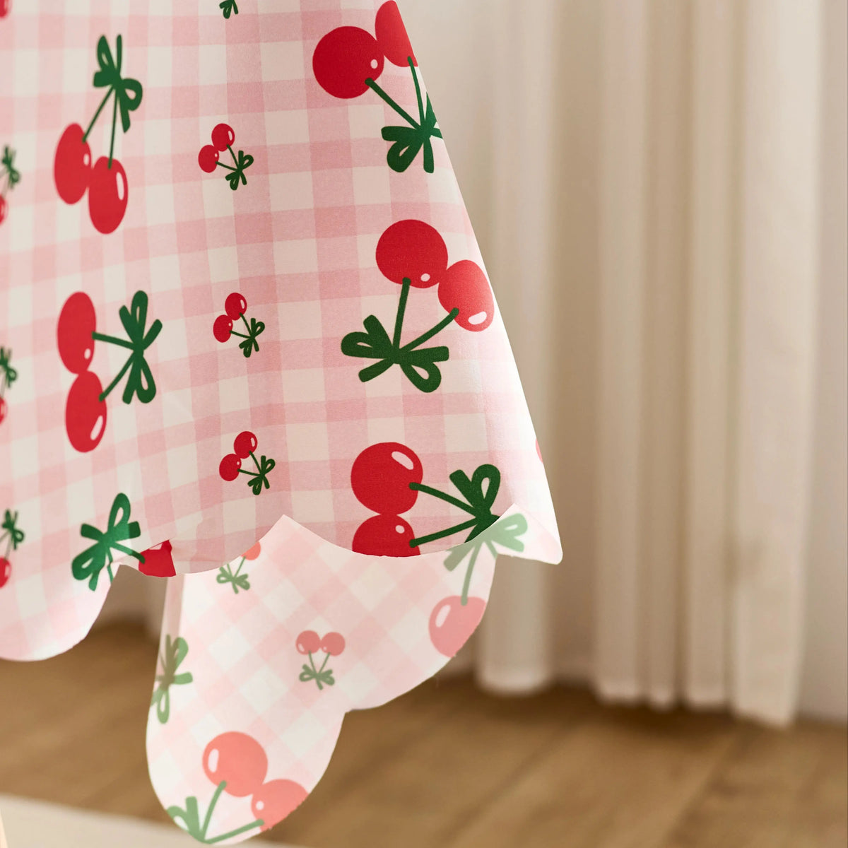 Pink Cherry Tablecloth – Waterproof & Oilproof 100% Polyester Dining Table Cover, Washable Reusable Kitchen Table Decor for Home & Parties