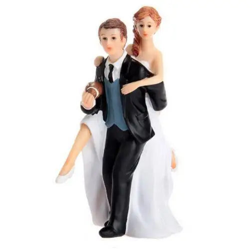 The Look of Love Bride & Groom Wedding Cake Topper, Romantic Resin Couple Figurine Decoration, 8–15cm Wedding Cake Topper for Engagement, Birthday & Celebration Decor