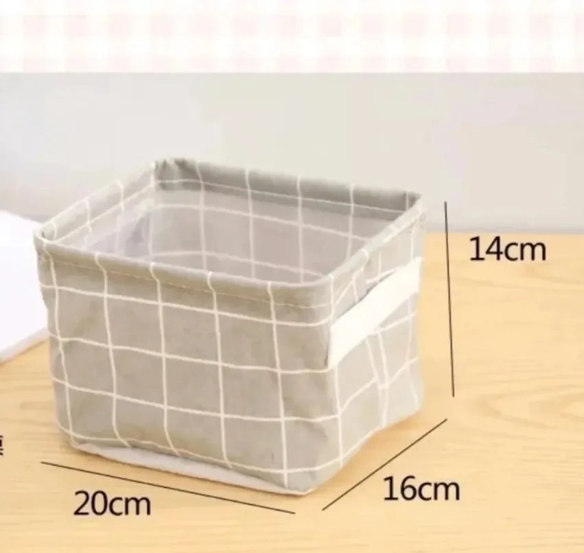 Collapsible Fabric Storage Basket Grid Pattern 20×16×14 cm Foldable Organizer Bin with Handle for Home Office Desk Drawer Closet
