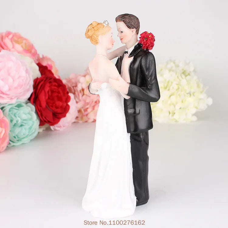 Funny Bride & Groom Wedding Cake Topper – Romantic Resin Couple Figurine Decoration, 8–15cm, Customizable