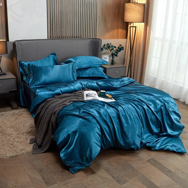 Luxury Jacquard Duvet Cover Set – Soft Microfiber Bedding Set with Fitted Sheet & Pillowcases, Black, Green & White
