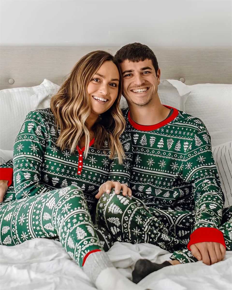 Christmas Family Matching Pajama Sets – Unisex Holiday Loungewear for Mom, Dad, Kids & Baby, Top & Pants Sleepwear