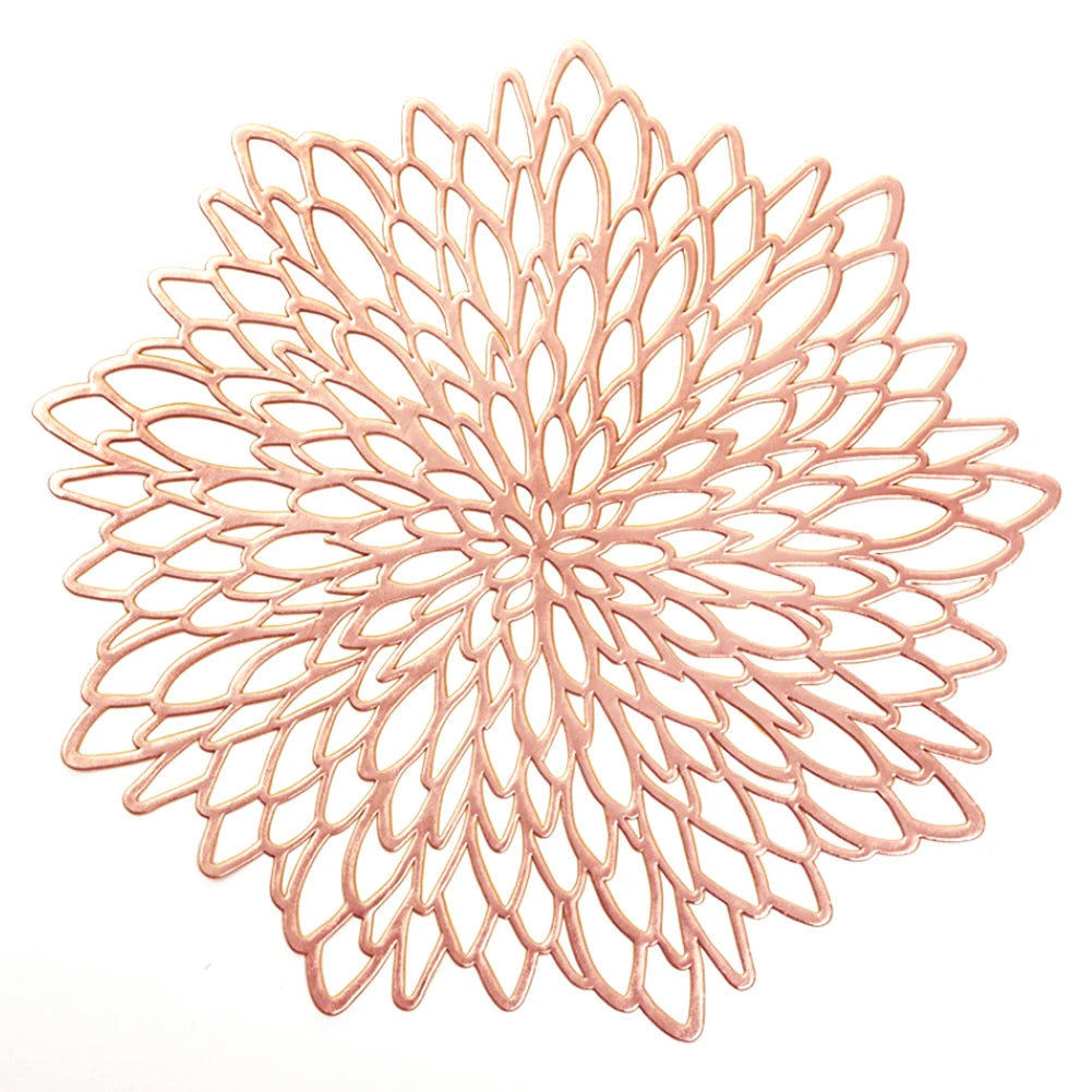 Set of 6 Round PVC Placemats – Wipeable Heat-Resistant Hollow Leaf & Flower Table Mats for Christmas, Thanksgiving, Weddings & Home Dining