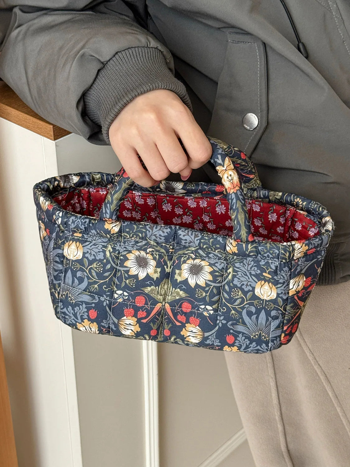 Desktop snack and miscellaneous items organizer basket, quilted fabric home storage basket, large garden series laundry basket