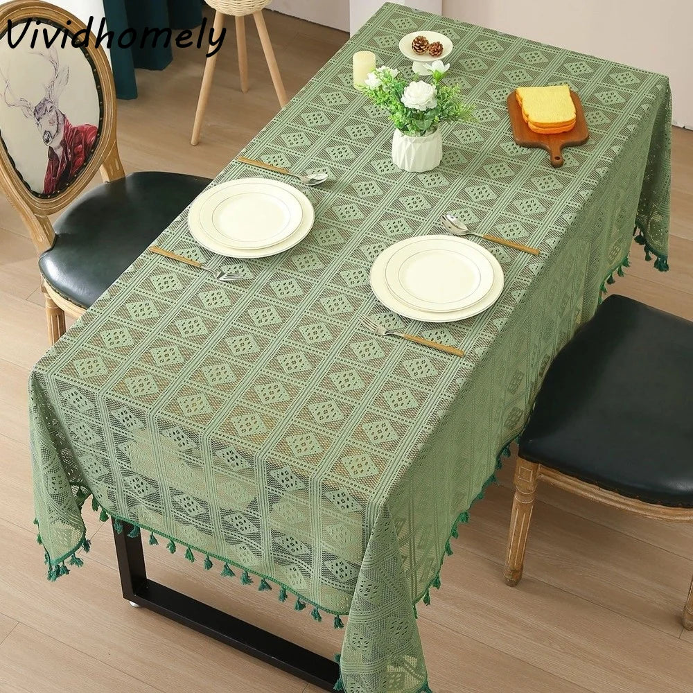 Hollowed Out Checkered Tablecloth 100×140cm – Decorative Non-Slip Dust-Resistant Table Cover, Reusable Pastoral Dining Table Decor