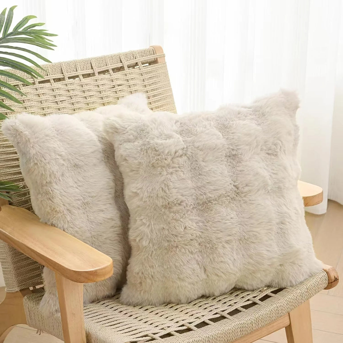 Pack of 2 Plush Decorative Pillow Covers – Modern Minimalist Solid Cushion Cases for Sofa, Bed, Bedroom & Car
