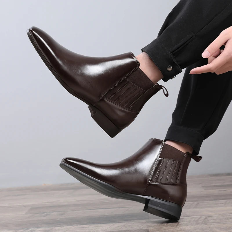 Men’s Retro Chelsea Boots, British Style Slip-On Ankle Boots with Pointed Toe, Low Heel Rubber Sole & Artificial Leather Upper, Casual Winter Dress Shoes