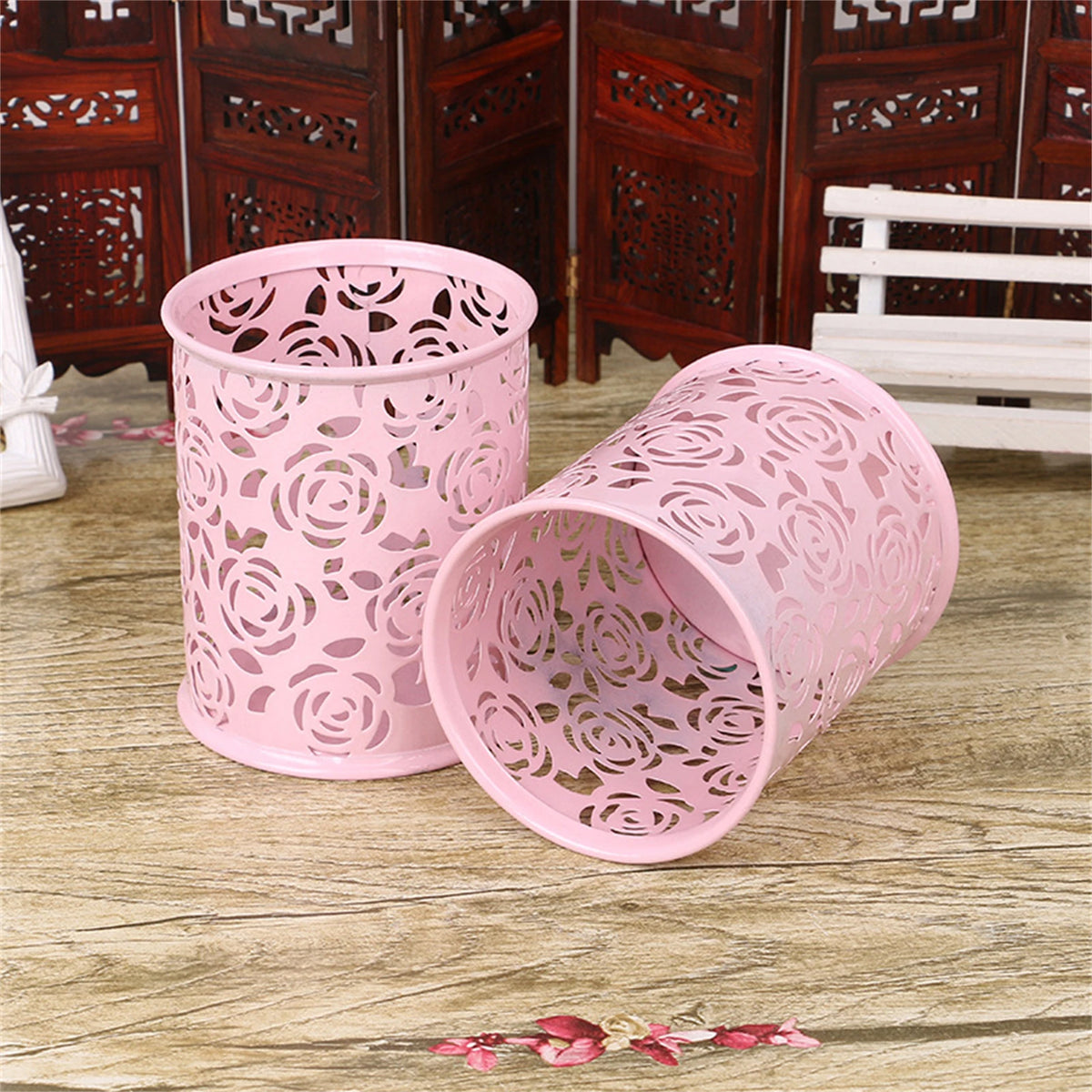Hollow Rose Flower Pen Holder 10×8cm, Decorative Round Metal Desk Organizer for Pens, Pencils & Makeup Brushes, Modern Desktop Storage Cup for Home & Office