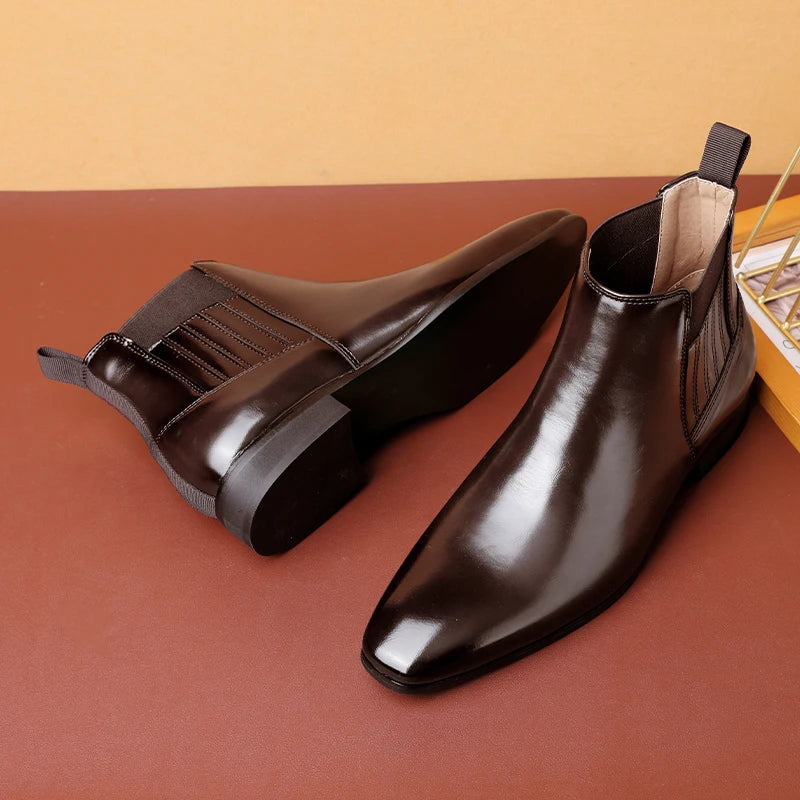 Men’s Retro Chelsea Boots, British Style Slip-On Ankle Boots with Pointed Toe, Low Heel Rubber Sole & Artificial Leather Upper, Casual Winter Dress Shoes