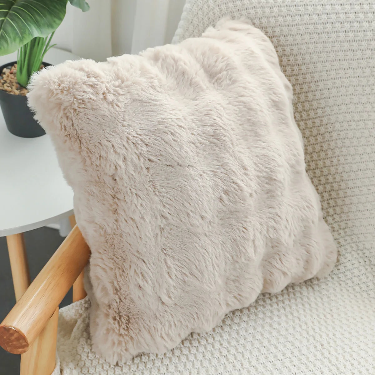 Pack of 2 Plush Decorative Pillow Covers – Modern Minimalist Solid Cushion Cases for Sofa, Bed, Bedroom & Car