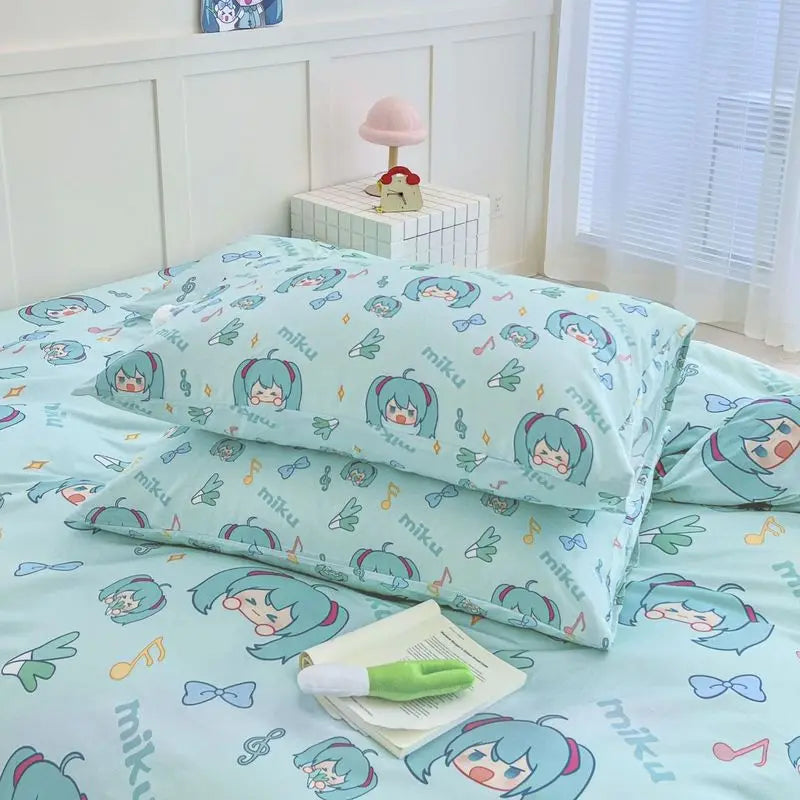 Miku Anime Bedding Set – 4-Piece Cartoon Duvet Cover, Bed Sheet & Pillowcase Set, Cute Japanese-Inspired Bedding for Bedroom & Dorm