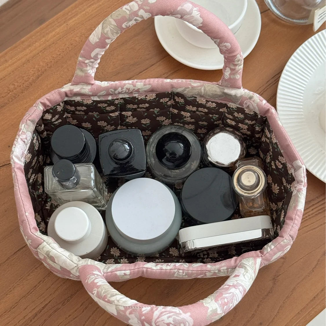 Desktop snack and miscellaneous items organizer basket, quilted fabric home storage basket, large garden series laundry basket