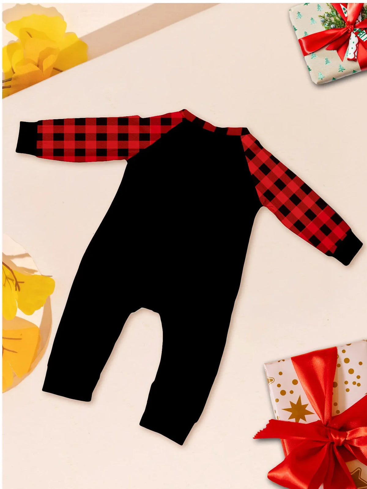 2026 Family Christmas Pajamas Set – Matching Plaid Sleepwear for Adults & Kids, 2-Piece Holiday PJs
