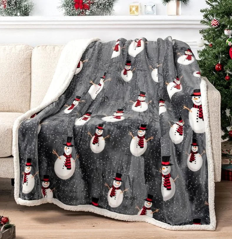 Christmas Throw Blanket, Soft Sherpa & Flannel Fleece Holiday Blanket with Cartoon Jacquard Design, Cozy Winter Throw for Sofa, Bed, Travel & Home Decor