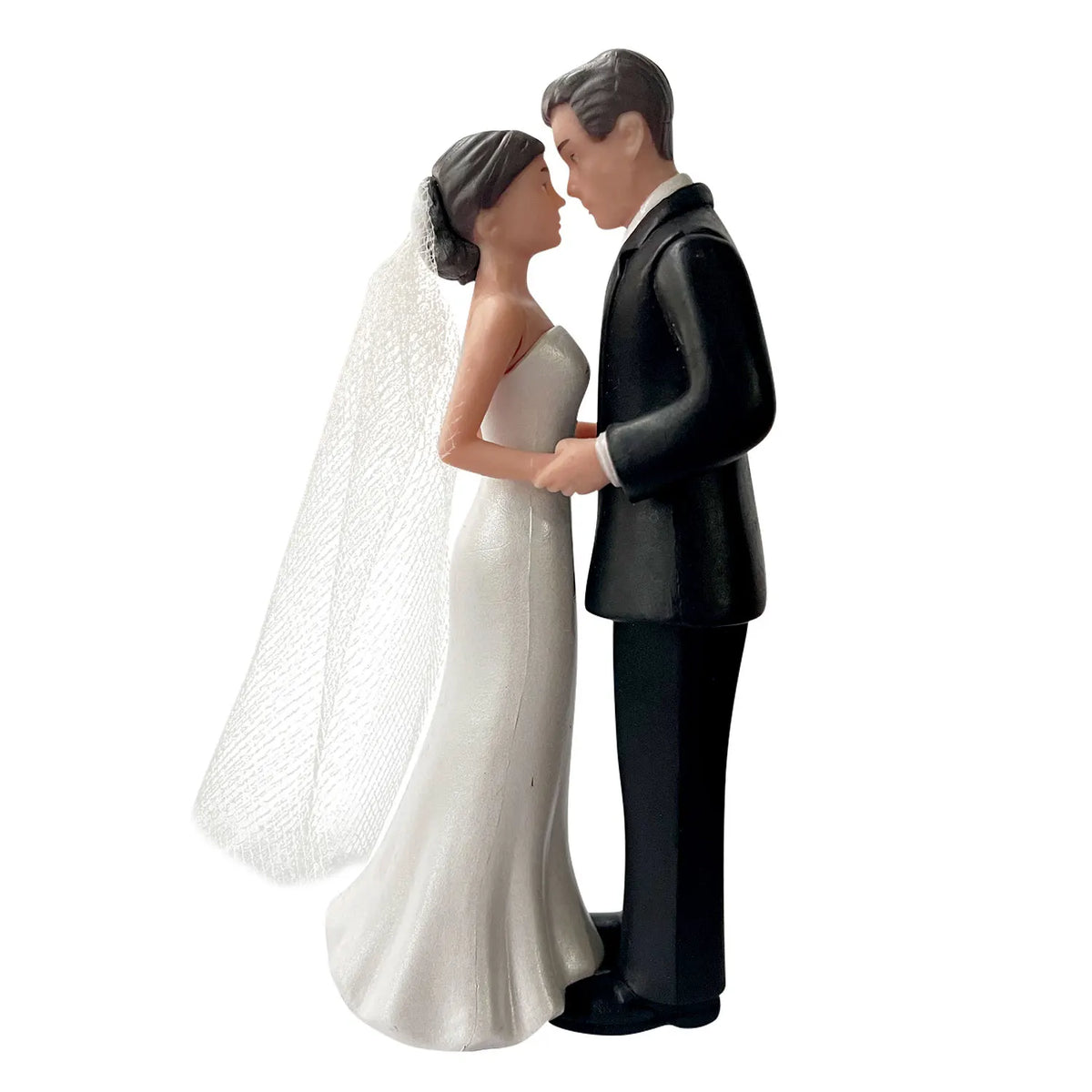Bride & Groom Wedding Cake Topper with Veil – 4.33" Elegant Plastic Cake Decoration for Wedding, Engagement, Bridal Shower & Anniversary