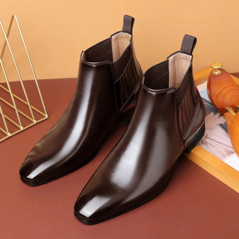 Men’s Retro Chelsea Boots, British Style Slip-On Ankle Boots with Pointed Toe, Low Heel Rubber Sole & Artificial Leather Upper, Casual Winter Dress Shoes