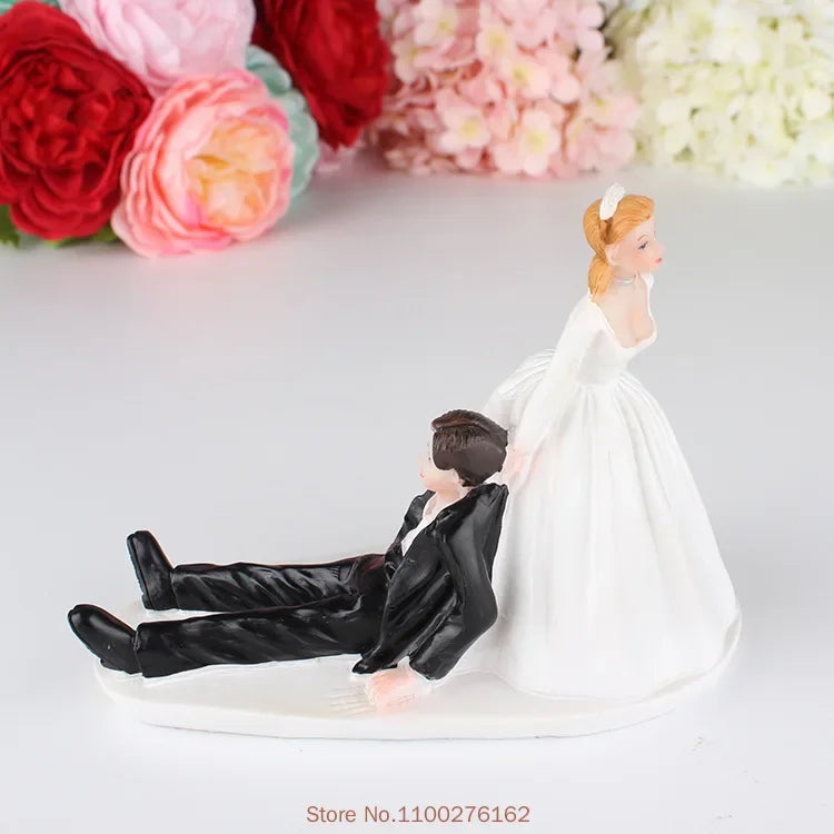 Funny Bride & Groom Wedding Cake Topper – Romantic Resin Couple Figurine Decoration, 8–15cm, Customizable