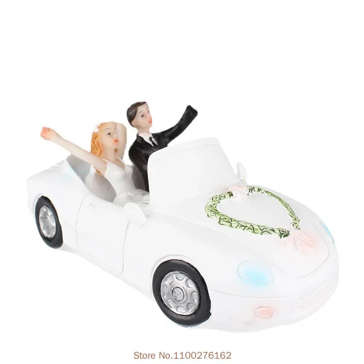 Funny Bride & Groom Wedding Cake Topper – Romantic Resin Couple Figurine Decoration, 8–15cm, Customizable