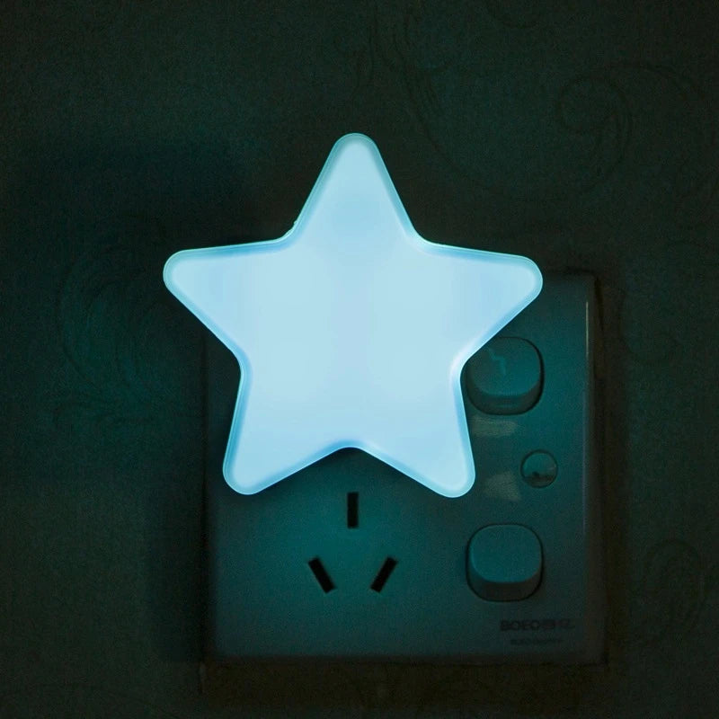 LED Star Night Light, Plug-In Bedside Lamp with 4 LED Beads, 360° Light, White Blue Red & Yellow Glow for Bedroom, Baby Room, Living Room & Holiday Decor