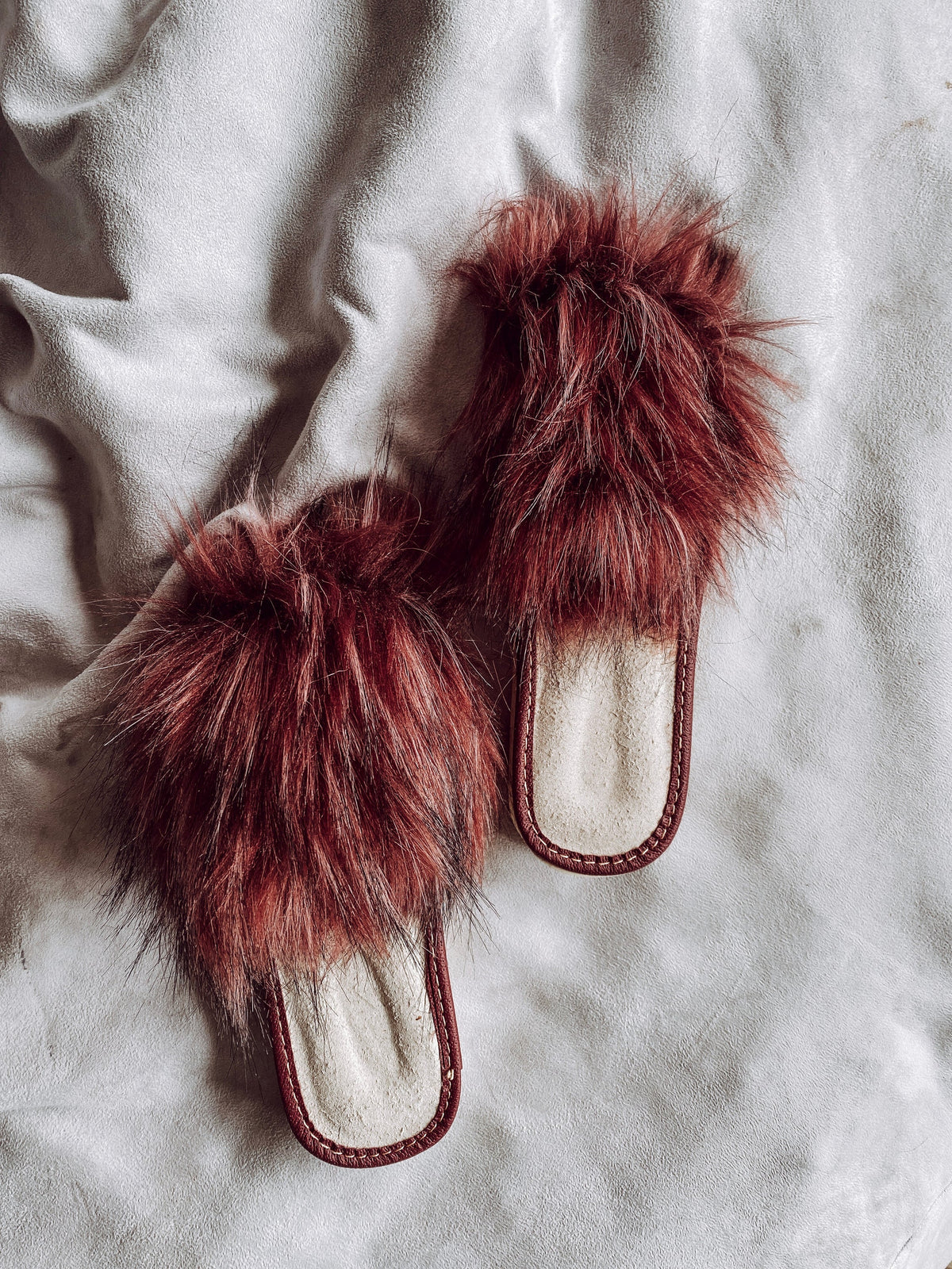 Faux Fur Pink Slippers – Soft Furry House Shoes with Cushioned Insole & Lightweight Foam Sole