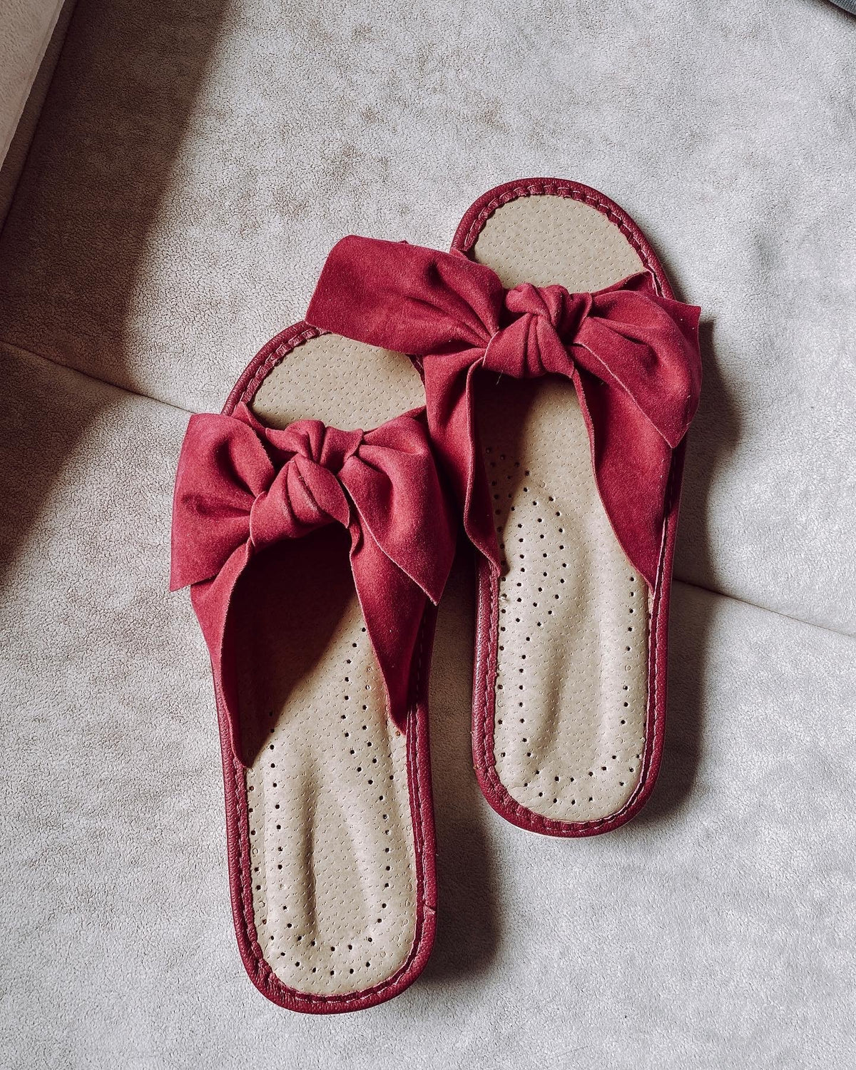 Pink Ribbon Slippers – Soft Suede-Style House Shoes with Cushioned Insole & Comfortable Foam Sole
