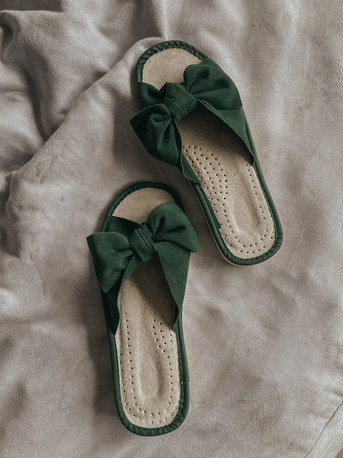 Green Ribbon Slippers – Soft Suede-Style House Shoes with Cushioned Insole & Lightweight Foam Sole